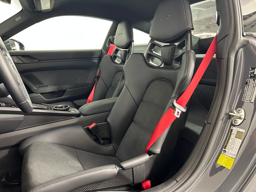 Used 2026 Porsche 911 Carrera GTS RWD image 5