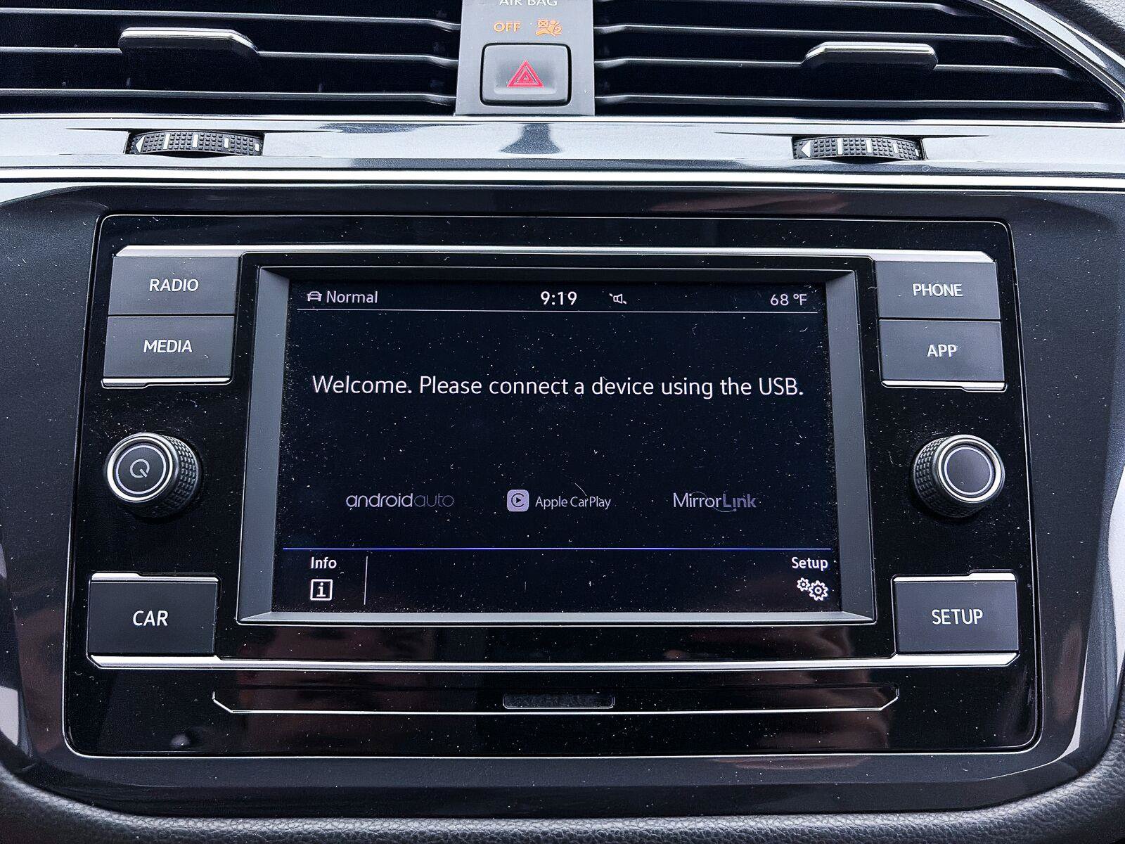 Used 2019 Volkswagen Tiguan S AWD/4WD image 23