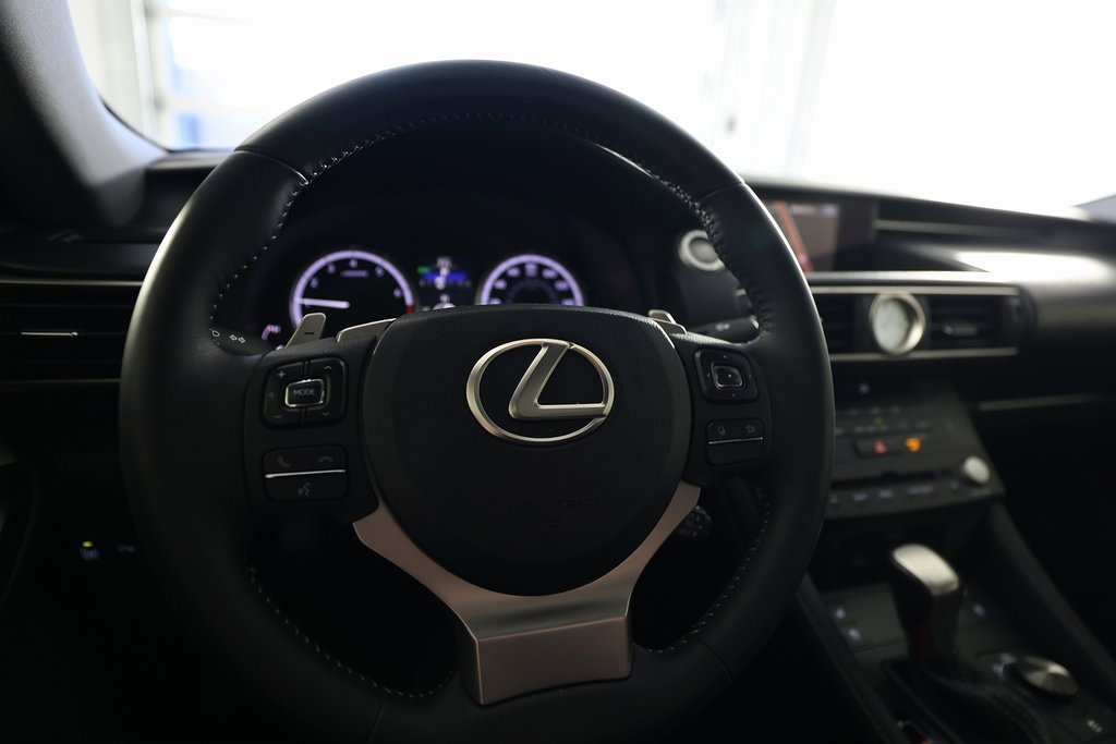 Used 2015 Lexus RC 350 w/ Luxury Package image 17