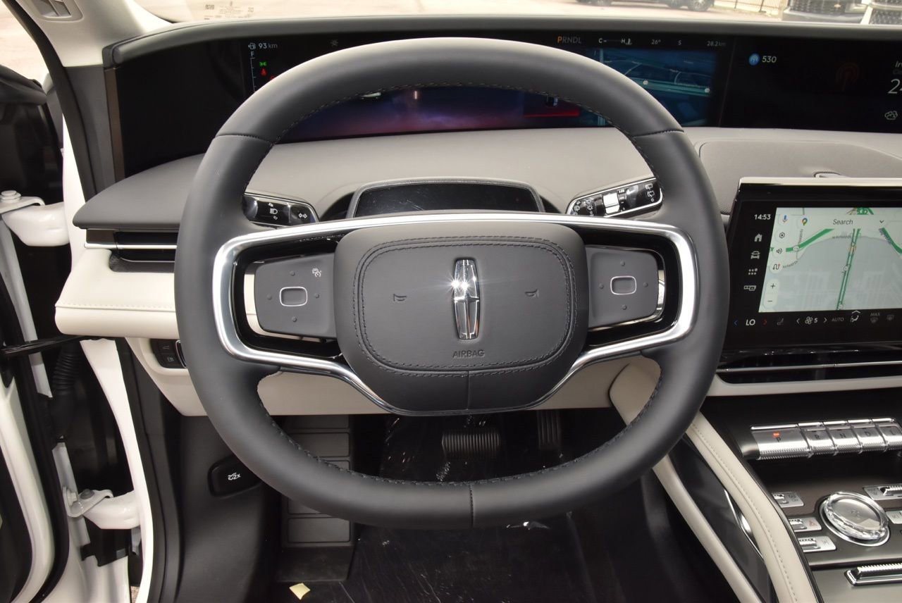 New 2026 Lincoln Nautilus Premier AWD/4WD image 29
