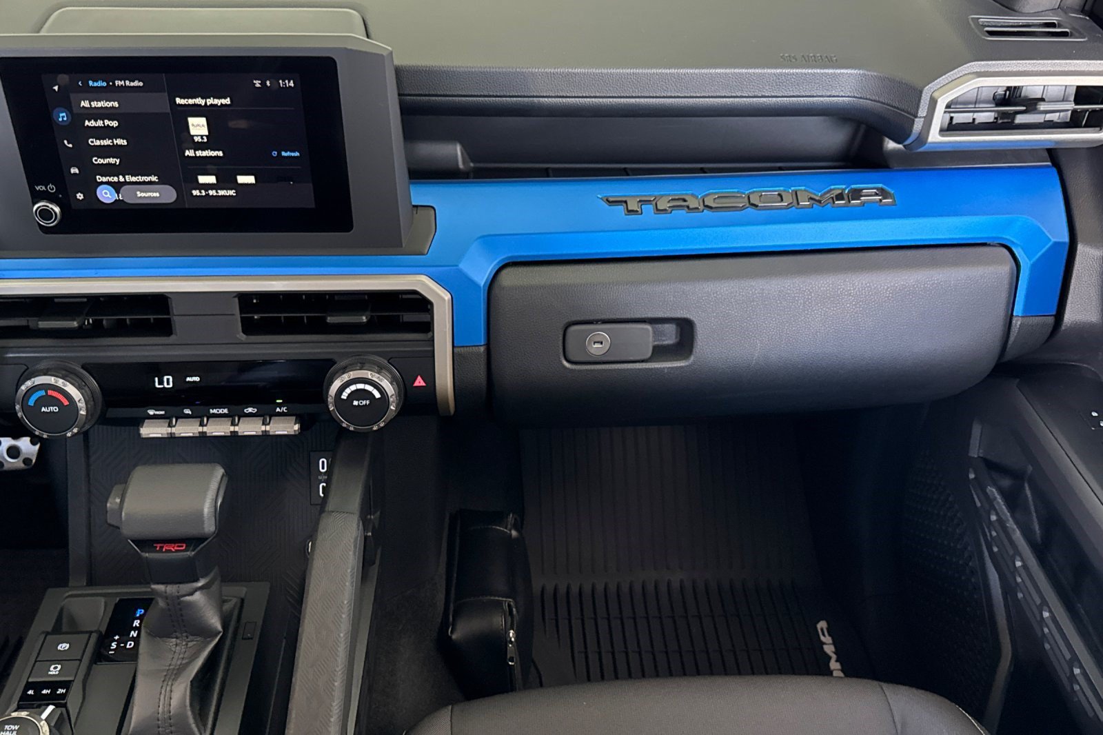 Certified 2025 Toyota Tacoma TRD Sport AWD/4WD image 31