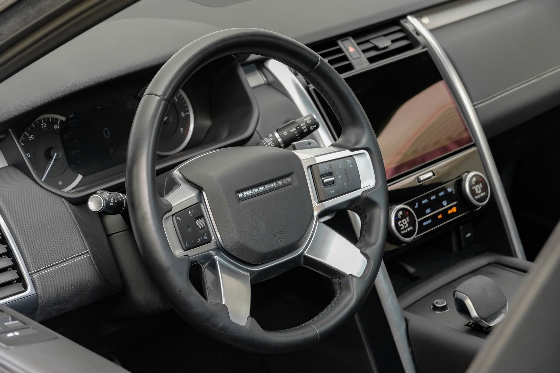 Used 2023 Land Rover Discovery S R-Dynamic image 20