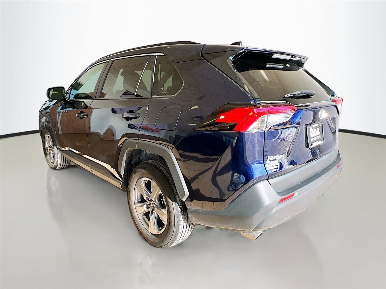 Used 2025 Toyota RAV4 XLE image 35