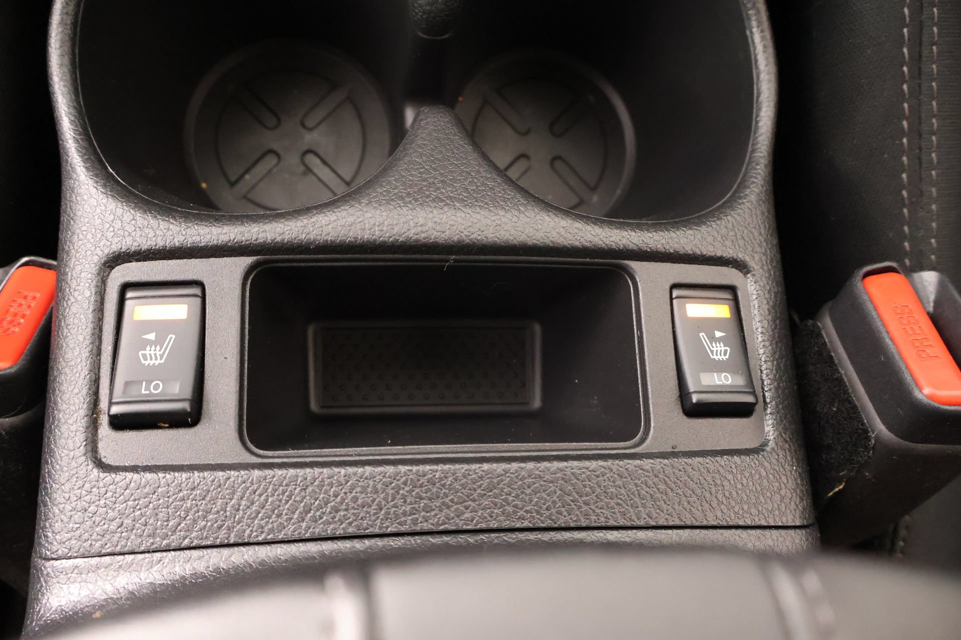 Used 2018 Nissan Rogue SV FWD image 7