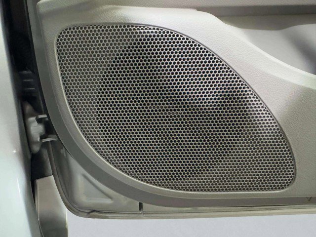 Used 2010 Toyota Corolla LE image 39