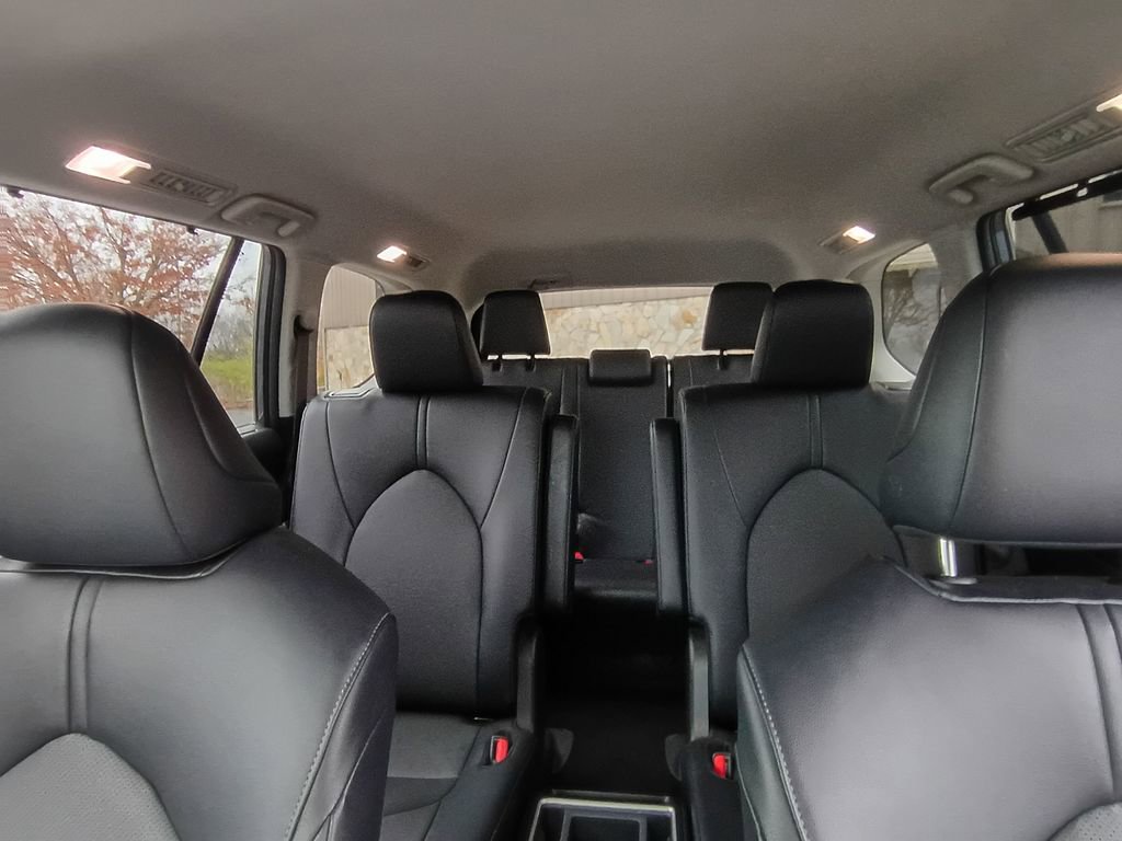 Used 2025 Toyota Grand Highlander AWD image 60