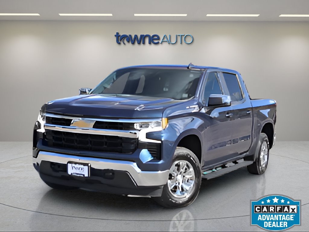 Used 2022 Chevrolet Silverado 1500 LT w/ Convenience Package II AWD/4WD image 1