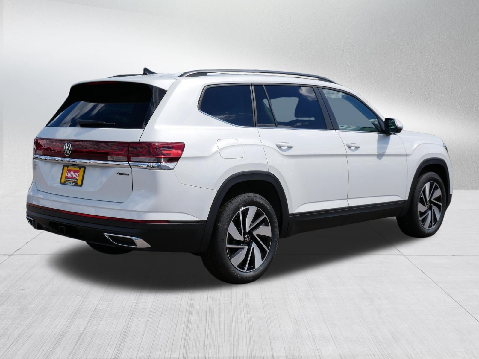 New 2026 Volkswagen Atlas SE AWD/4WD image 3