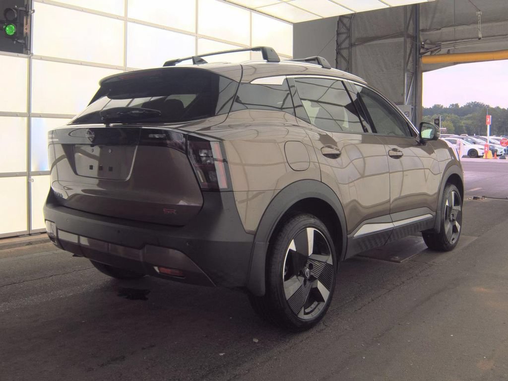 Used 2026 Nissan Kicks SR FWD image 7
