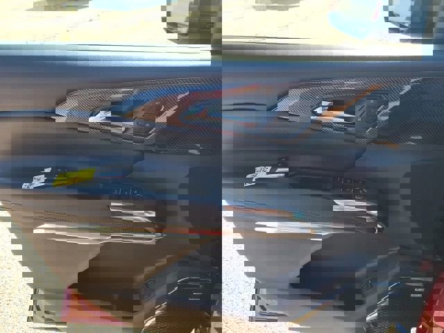New 2026 Chevrolet Traverse High Country image 12