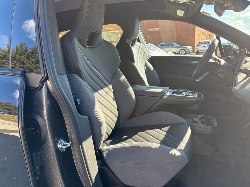 New 2026 BMW iX xDrive60 w/ M Sport Package image 27