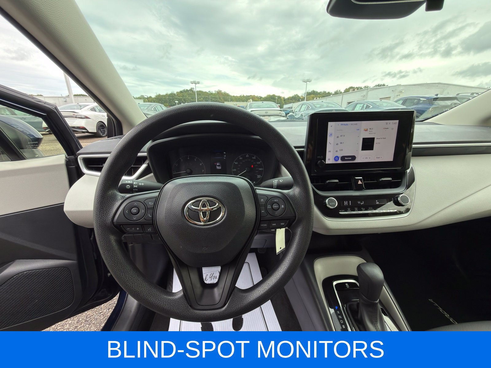 Used 2024 Toyota Corolla LE FWD image 16