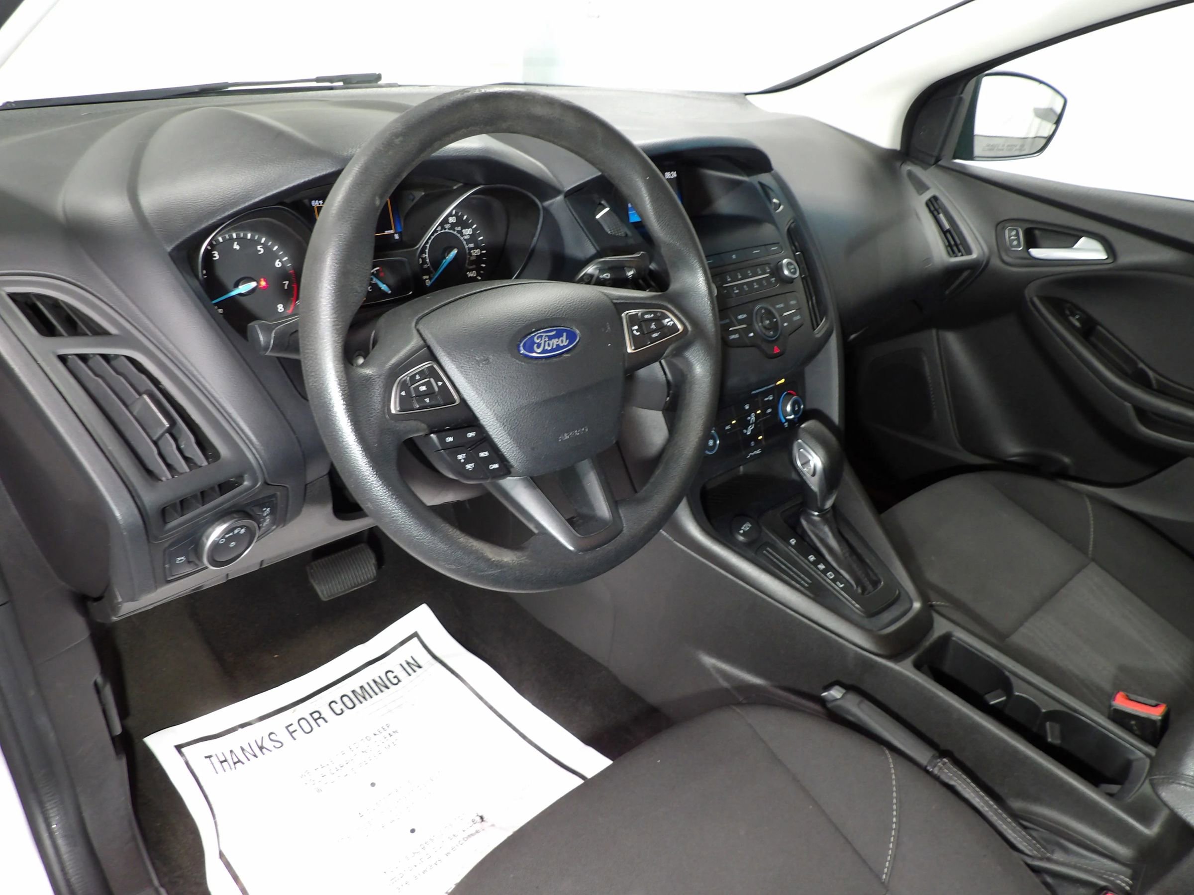 Used 2018 Ford Focus SE FWD image 9