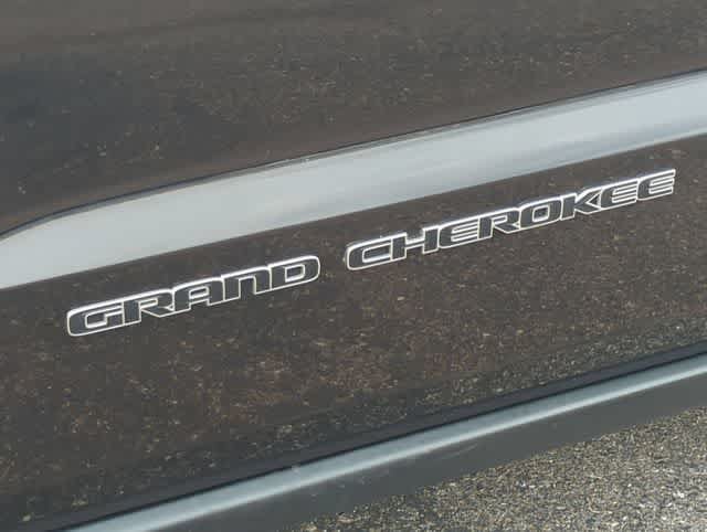 Certified 2020 Jeep Grand Cherokee Limited AWD/4WD image 13