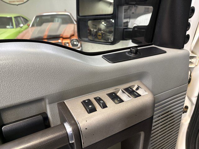 Used 2015 Ford F250 XLT w/ FX4 Off-Road Package image 23