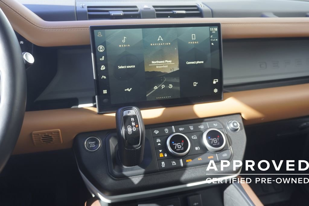 Used 2024 Land Rover Defender 130 S image 15