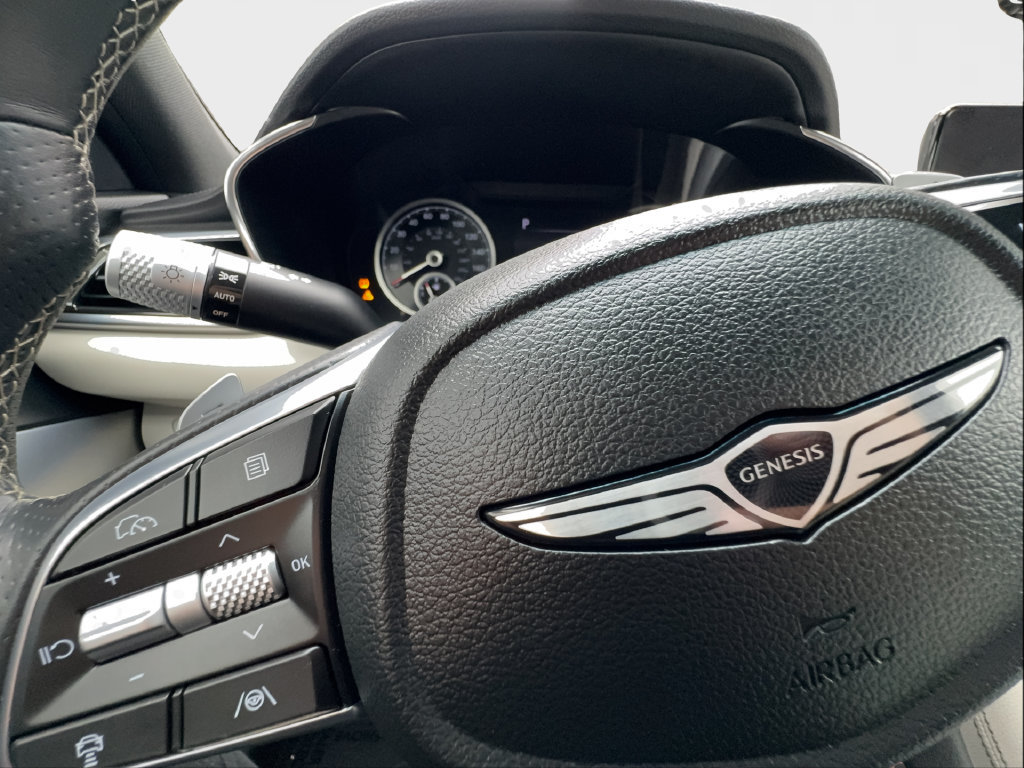 Used 2024 Genesis G70 2.5T AWD/4WD image 43