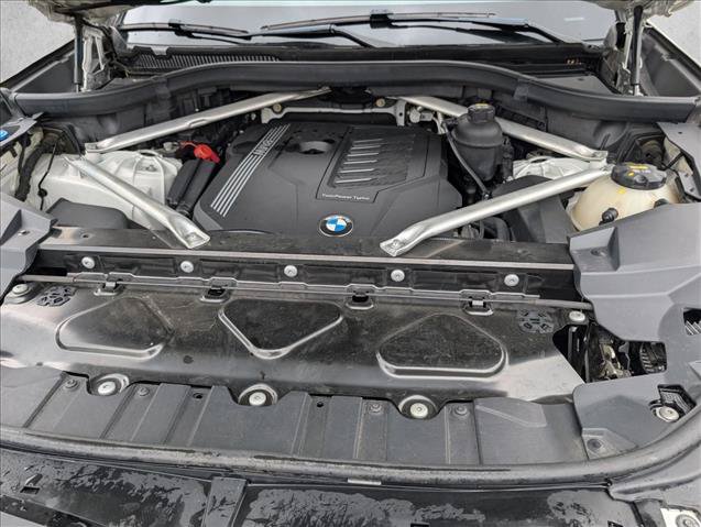 Used 2019 BMW X5 xDrive40i w/ M Sport Package AWD/4WD image 22