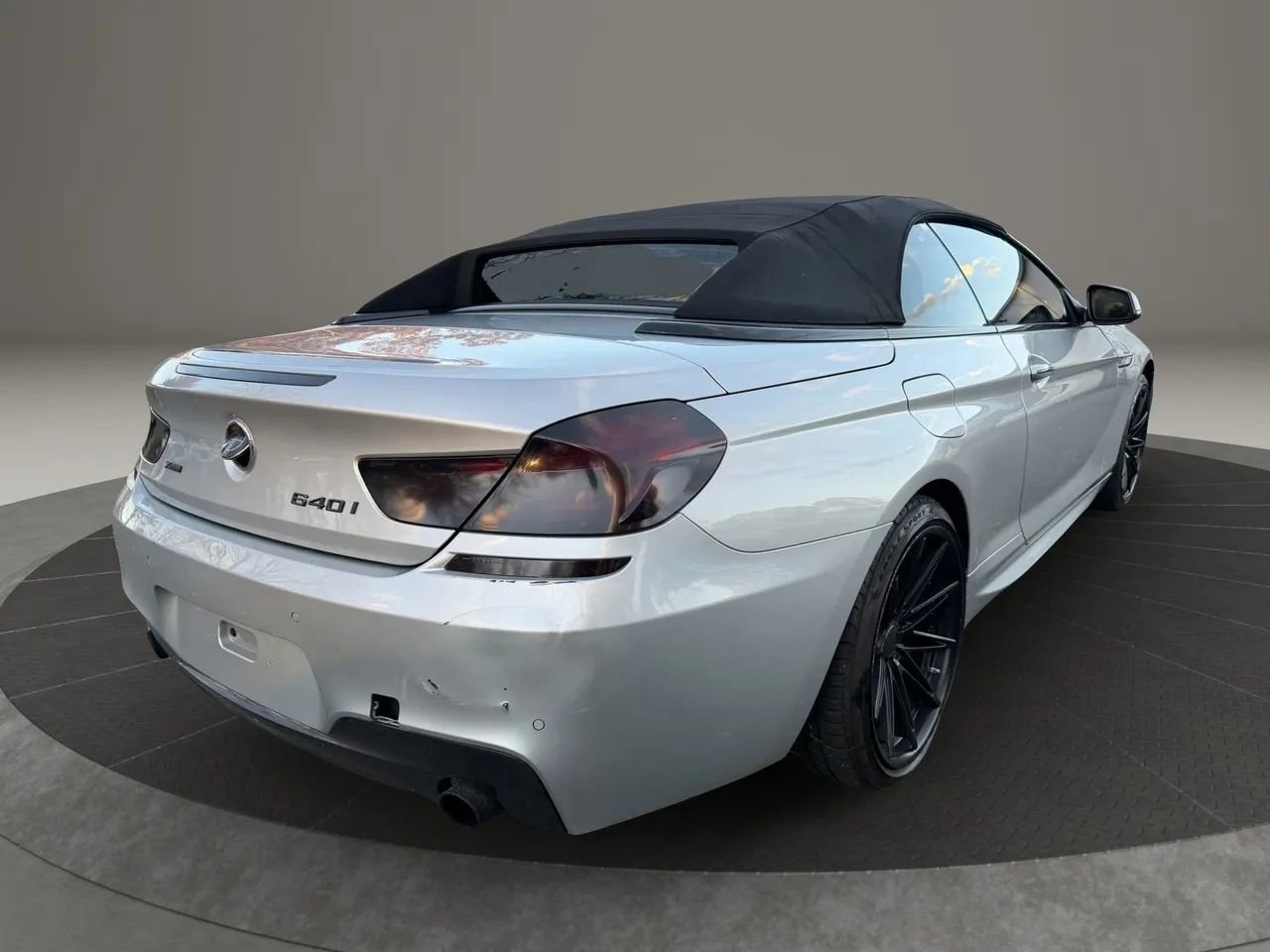 Used 2015 BMW 640i xDrive Convertible image 5