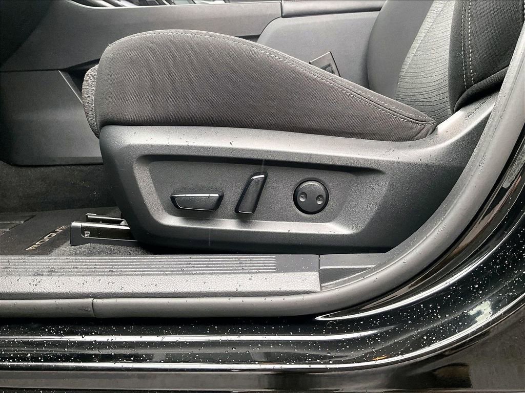 Used 2023 Nissan Rogue SV AWD/4WD image 27