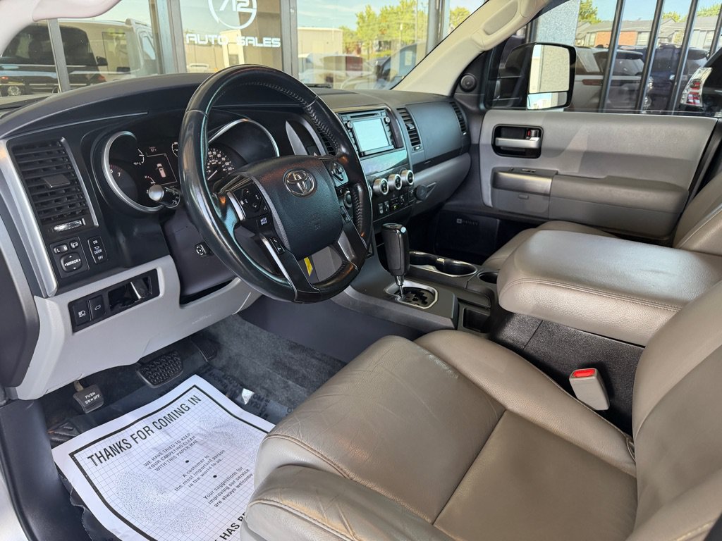 Used 2018 Toyota Sequoia Limited w/ Safety & Convenience Package AWD/4WD image 7