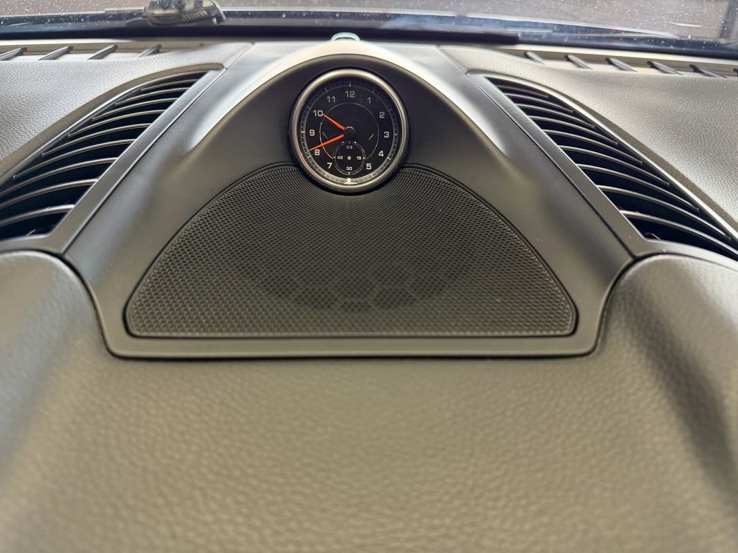 Used 2015 Porsche Cayenne Diesel image 8