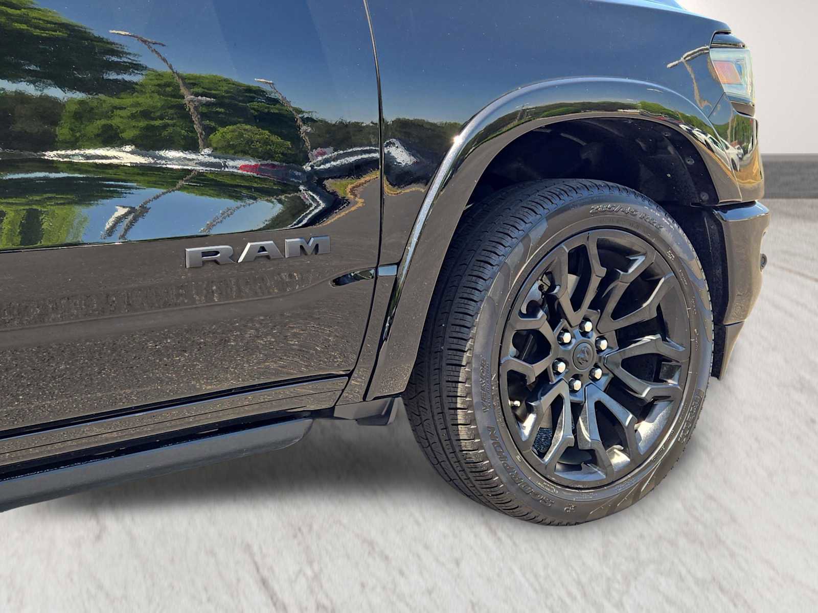 Used 2021 RAM 1500 Limited w/ Night Edition image 12