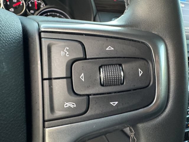 Used 2023 Chevrolet Suburban LS RWD image 8