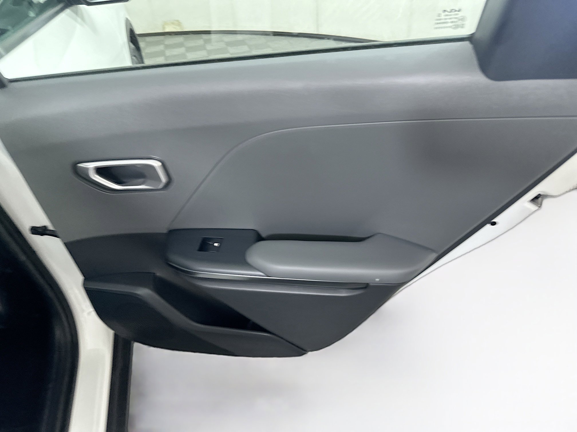 Used 2025 Kia K4 LXS image 28