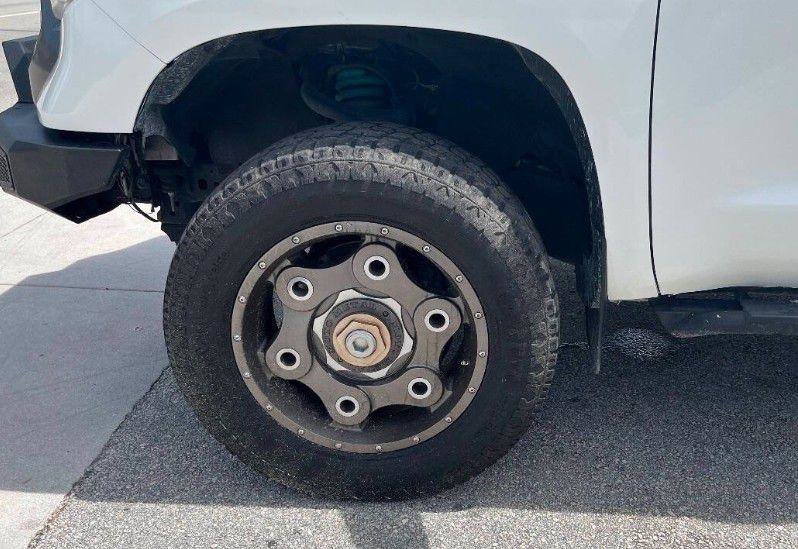 Used 2016 Toyota Tundra SR w/ Tow Package image 7