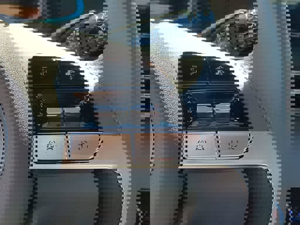 New 2026 Hyundai Elantra Blue image 25