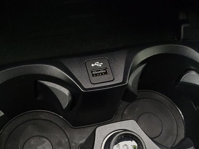 Used 2025 BMW M2 w/ Lighting Package RWD image 29