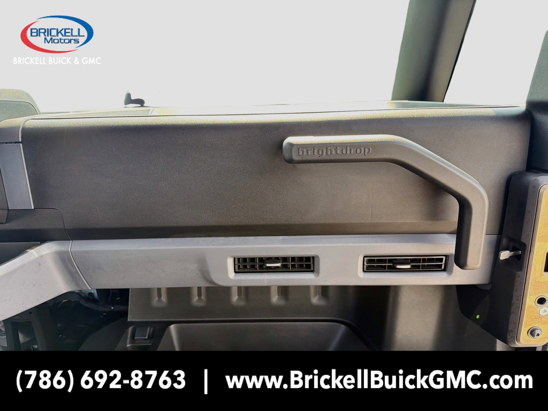 Used 2024 Chevrolet Brightdrop 600 w/ Commercial Equipment Package AWD/4WD image 20