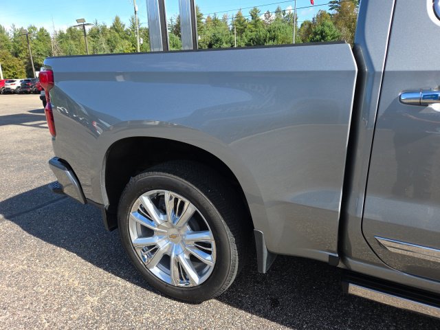 Used 2024 Chevrolet Silverado 1500 High Country AWD/4WD image 34