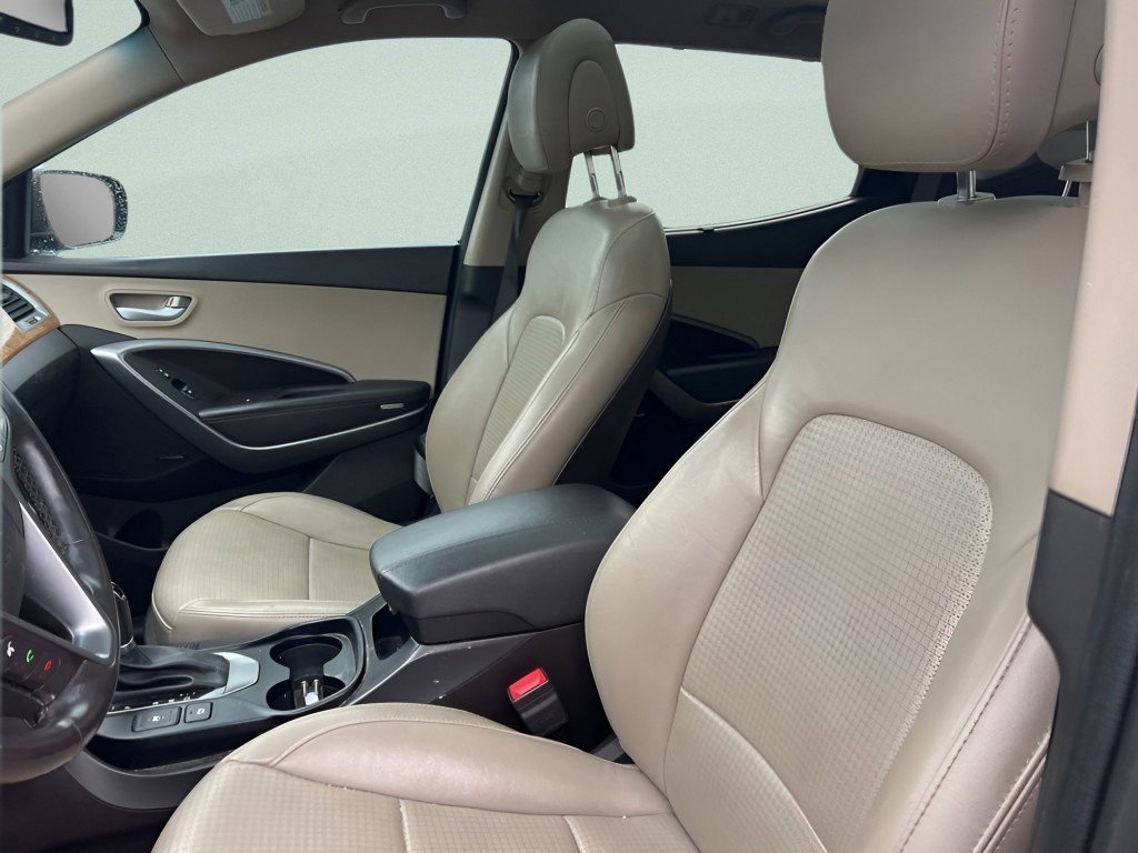 Used 2015 Hyundai Santa Fe Sport w/ Option Group 04 FWD image 23