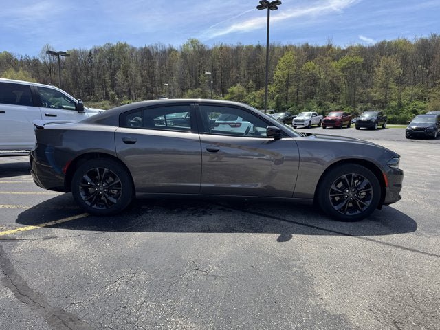 Used 2023 Dodge Charger SXT w/ Blacktop Package AWD/4WD image 6