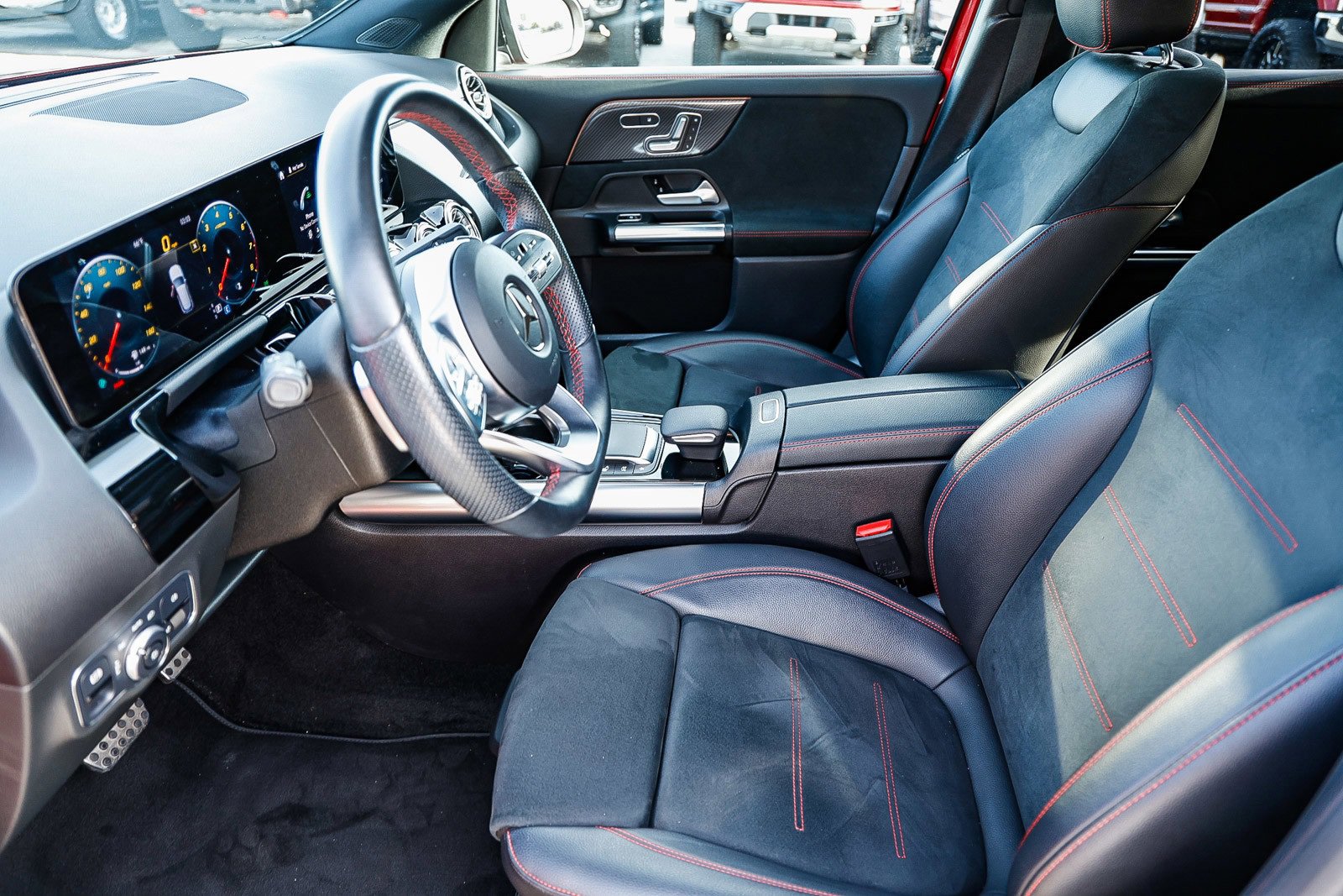 Certified 2022 Mercedes-Benz GLA 250 4MATIC image 18