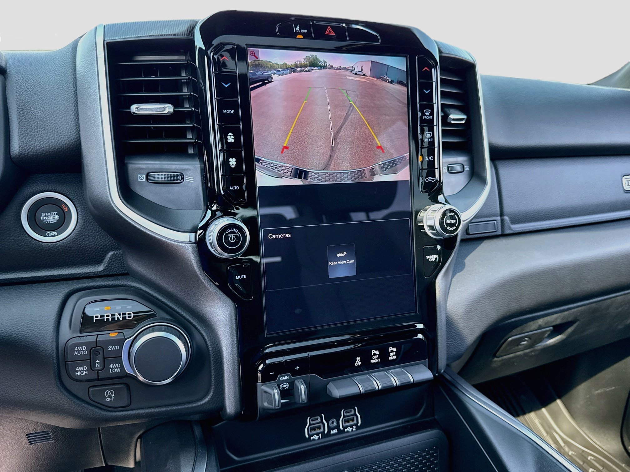 New 2026 RAM 1500 Big Horn AWD/4WD image 12