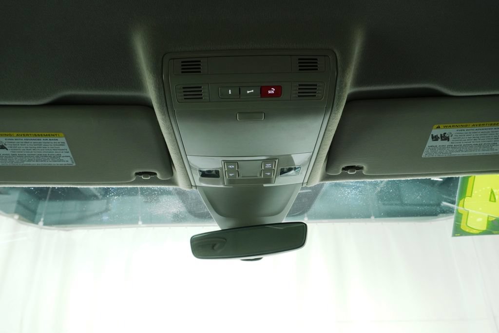 Certified 2024 Volkswagen Tiguan SE AWD/4WD image 18