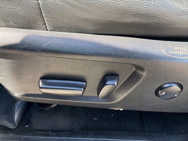 Used 2020 Toyota Tundra SR5 w/ SR5 Leather Package image 11