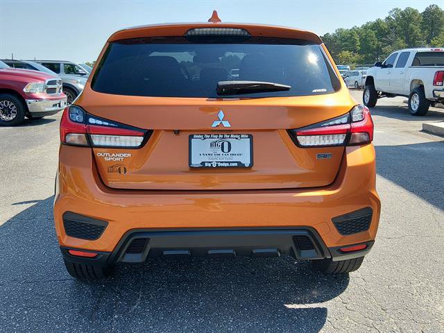 Used 2023 Mitsubishi Outlander Sport LE AWD/4WD image 4