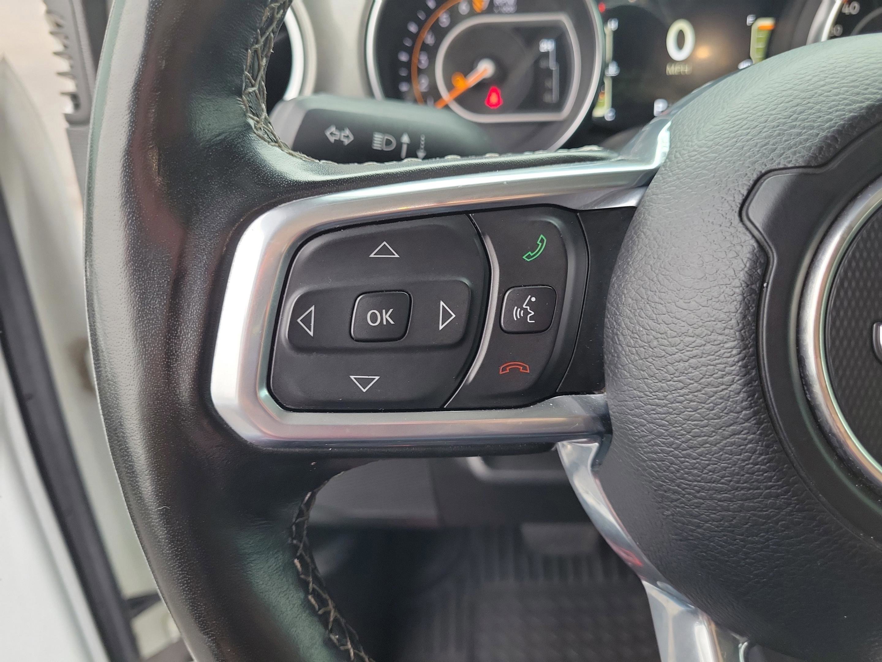 Used 2022 Jeep Gladiator Overland w/ Cold Weather Group image 31