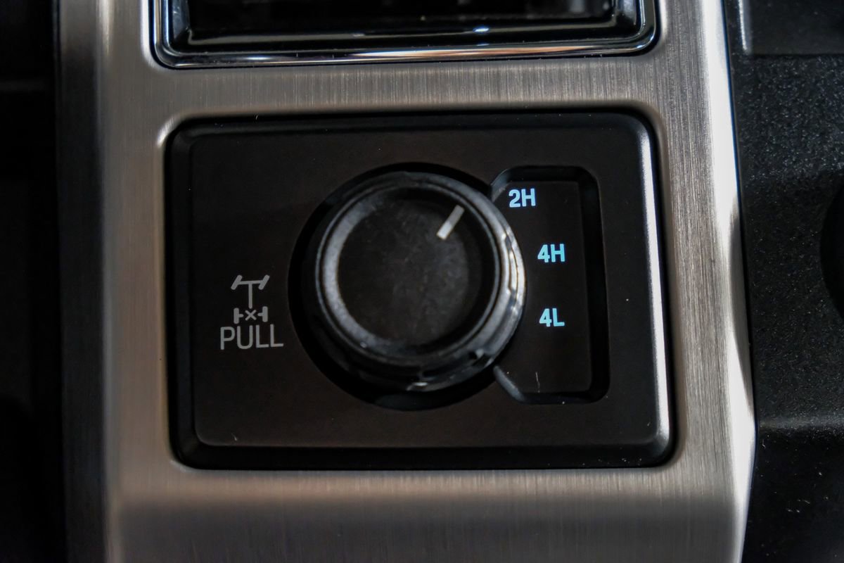 Used 2021 Ford F250 Platinum image 25