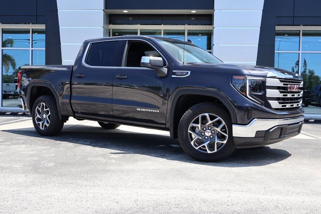 New 2026 GMC Sierra 1500 SLE w/ Preferred Package image 2