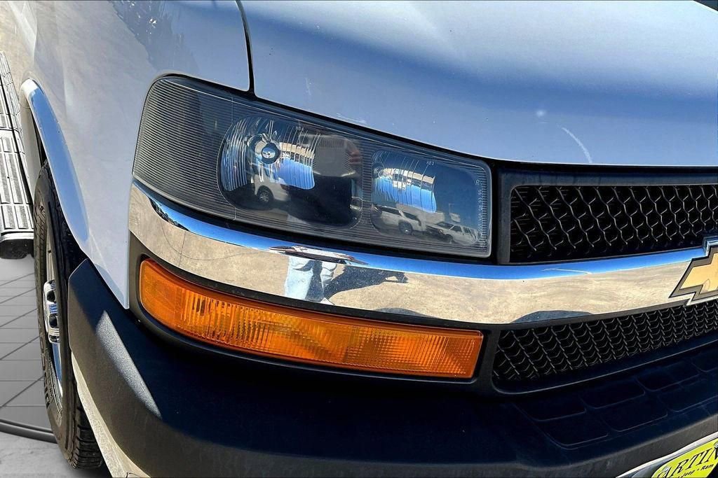 Used 2019 Chevrolet Express 3500 LT w/ LT Preferred Equipment Group image 29