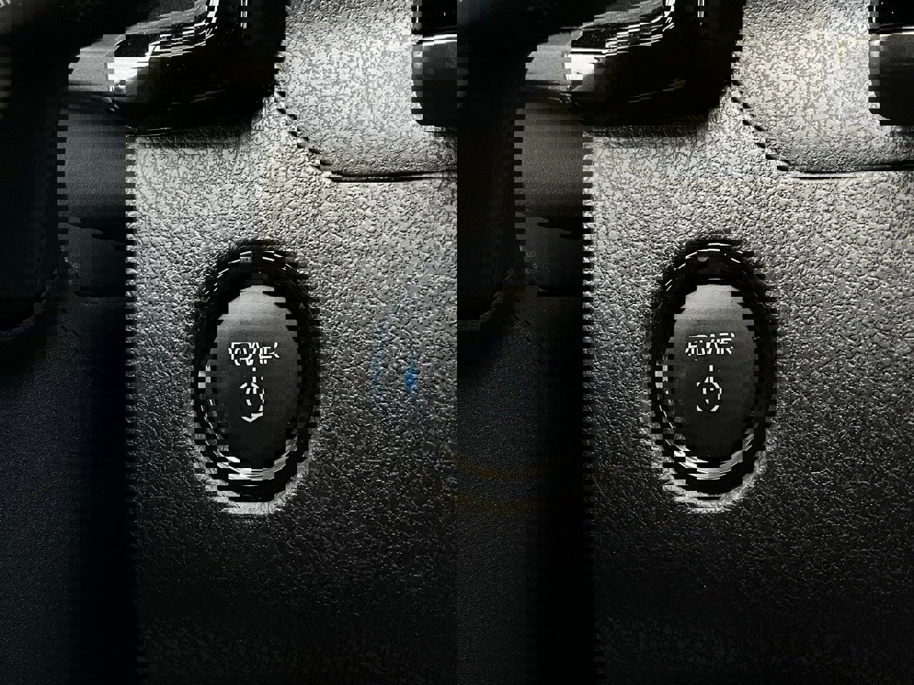 Used 2025 Toyota Camry SE image 28