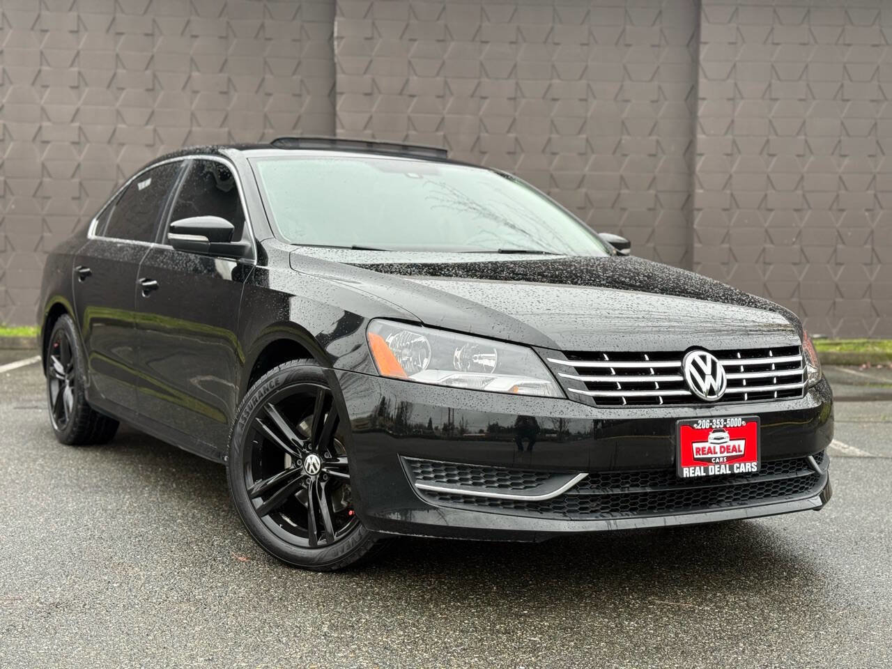 Used 2014 Volkswagen Passat TDI SE image 3