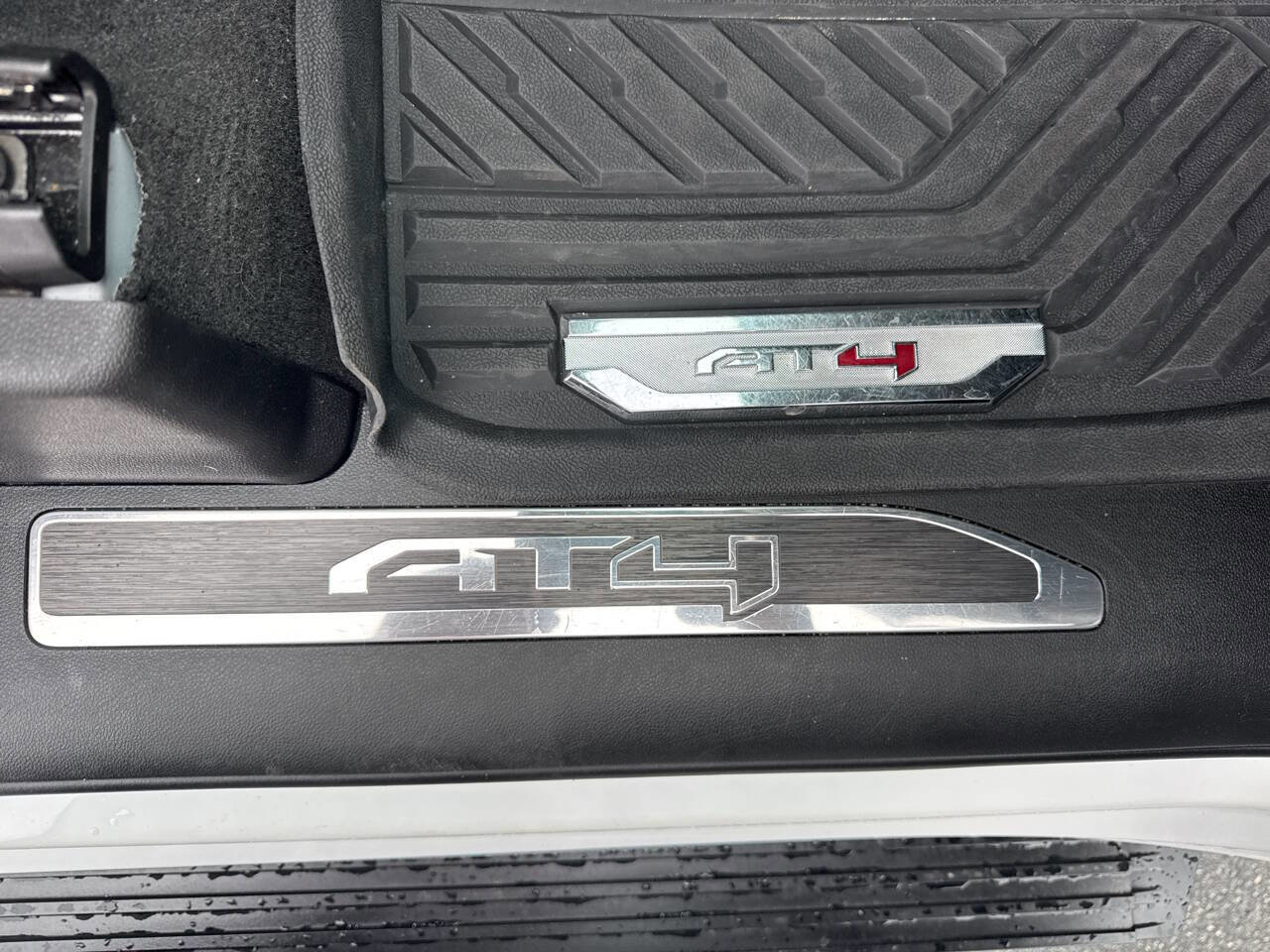 Used 2022 GMC Sierra 1500 AT4 w/ AT4 Preferred Package image 42