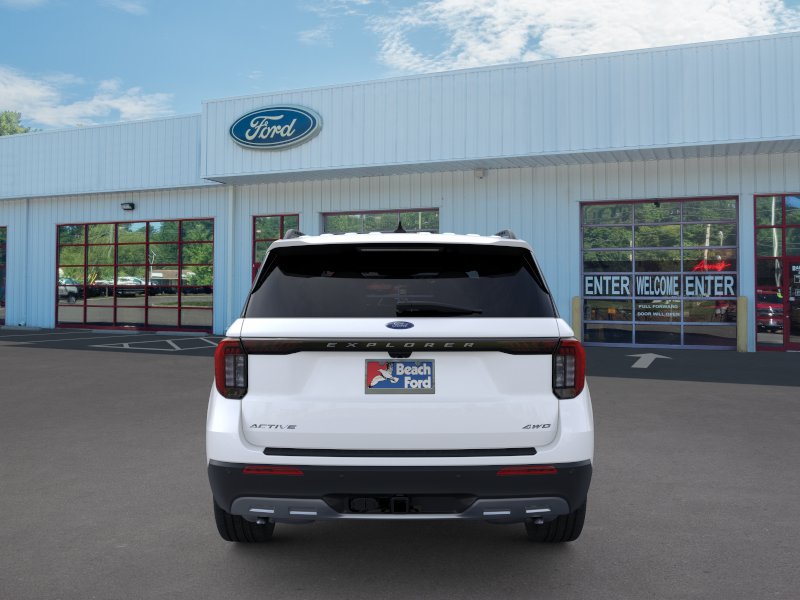 Used 2026 Ford Explorer Active w/ Active Comfort Package AWD/4WD image 5