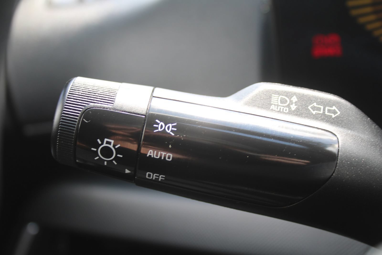 Certified 2025 Kia K4 FWD image 26